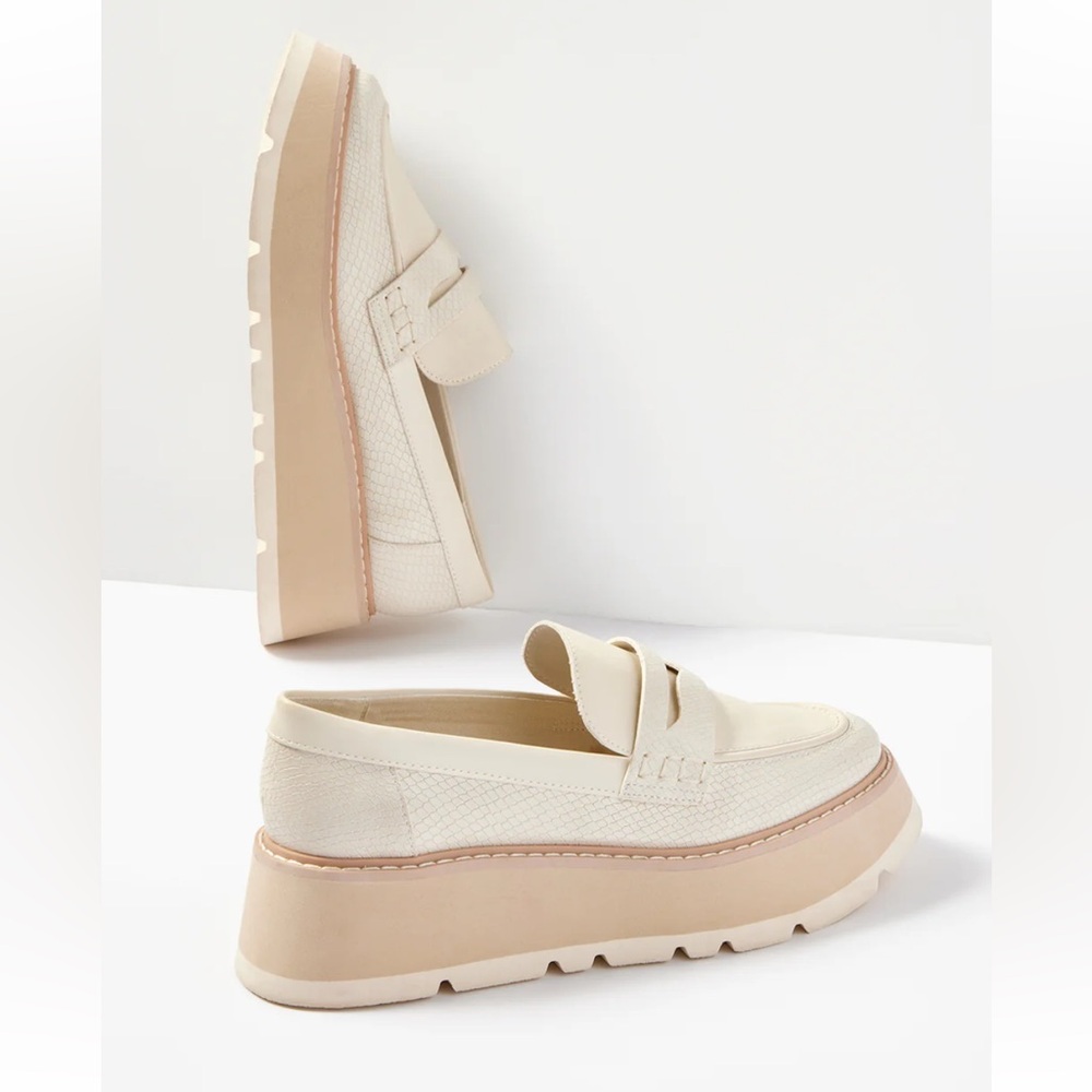 Dolce Vita Tieko Loafer